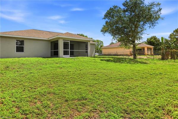Lehigh Acres Residential, 1036 E Belmont St, Lehigh Acres, Florida 33974, image 3