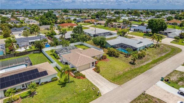Cape Coral Residential, 921 35th St, Cape Coral, Florida 33904, image 3