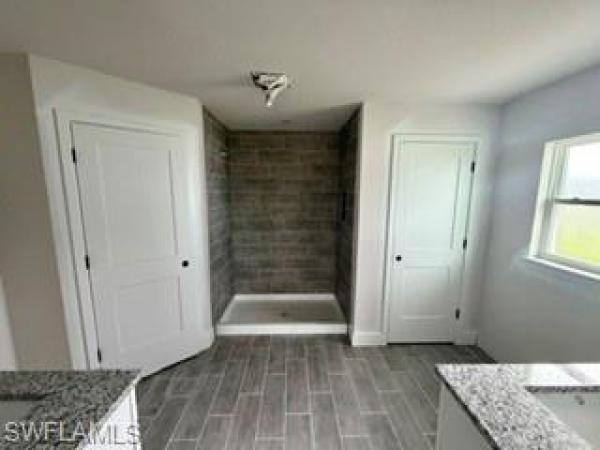 Cape Coral, 2833 21st Pl, Cape Coral, Florida 33993, image 2