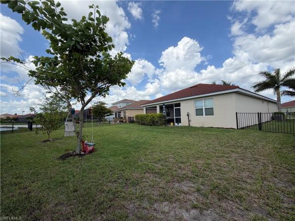 Lindsford, 3202 Birchin Ln, Fort Myers, Florida 33916, image 1