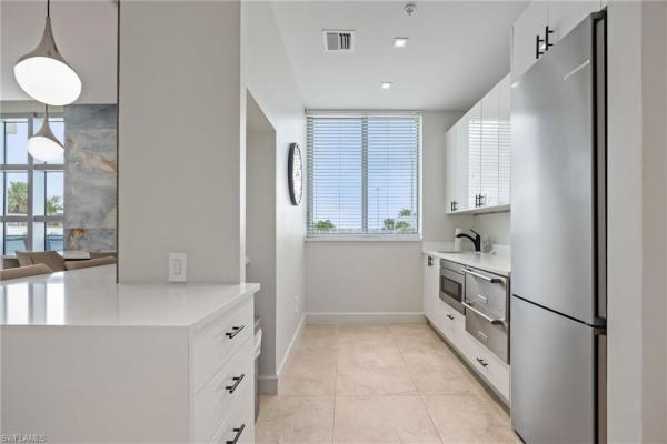 Oasis, 3000 Oasis Grand Blvd #1705, Fort Myers, Florida 33916, image 3