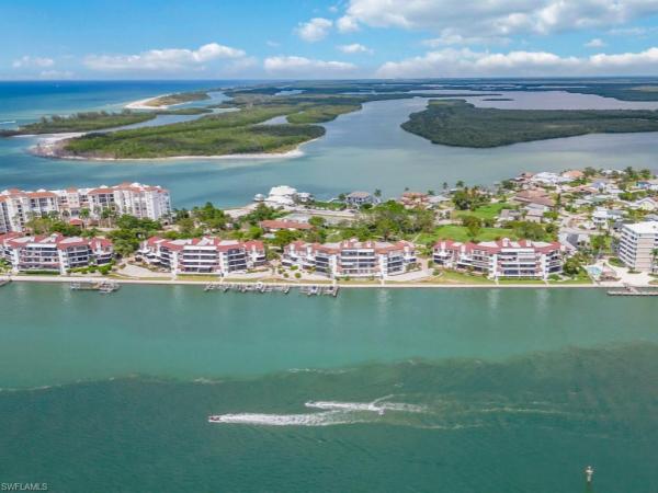 232 La Peninsula Blvd, Naples, Florida 34113, image 1