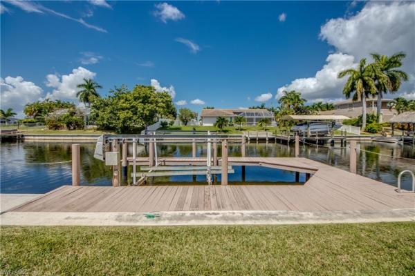Cape Coral Residential, 4010 19th Pl, Cape Coral, Florida 33914, image 3