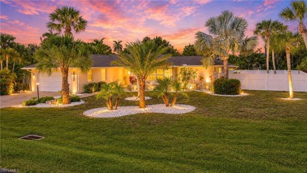 Gumbo Limbo, 9428 Moonlight Dr, Sanibel, Florida 33957, image 1