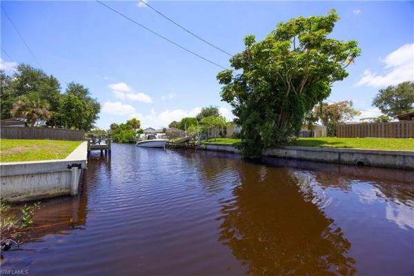 Whiskey Creek Terrace, 1012 Wyomi Dr, Fort Myers, Florida 33919, image 3