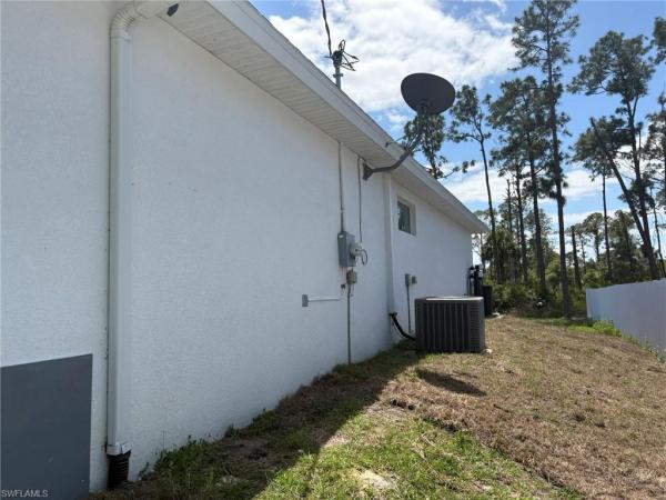 Lehigh Acres, 3501 W 67th St, Lehigh Acres, Florida 33971, image 2