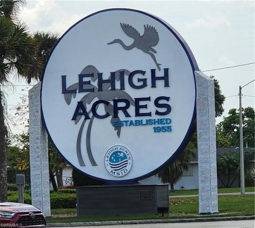 Heritage Manor, 1107 Loop Blvd, Lehigh Acres, Florida 33936, image 2