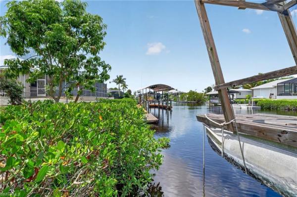Charlotte Shores, 5330 Genesee Pkwy, Bokeelia, Florida 33922, image 2