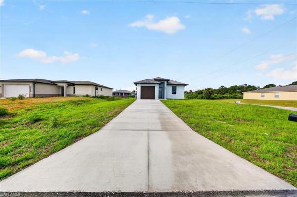 Lehigh Acres, 3219 W 65th St, Lehigh Acres, Florida 33971, image 3