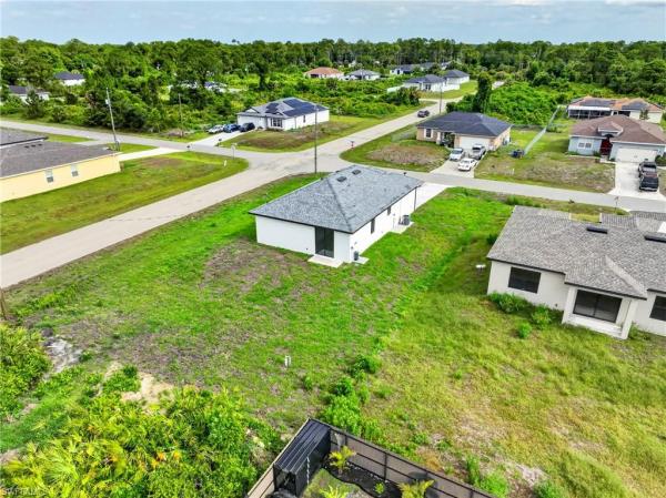 Lehigh Acres, 3219 W 65th St, Lehigh Acres, Florida 33971, image 2