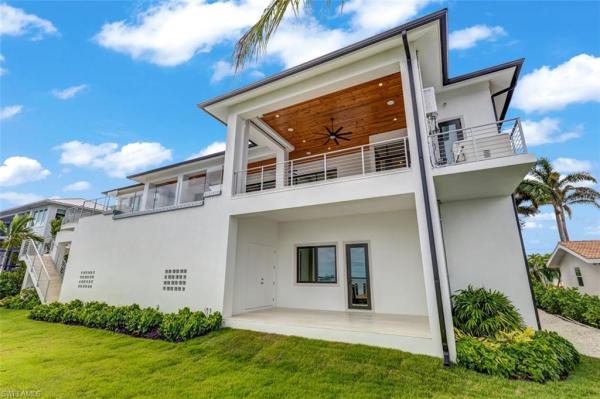 Fairview Isles, 15 Bayview Blvd, Fort Myers Beach, Florida 33931, image 3