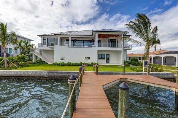 Fairview Isles, 15 Bayview Blvd, Fort Myers Beach, Florida 33931, image 2