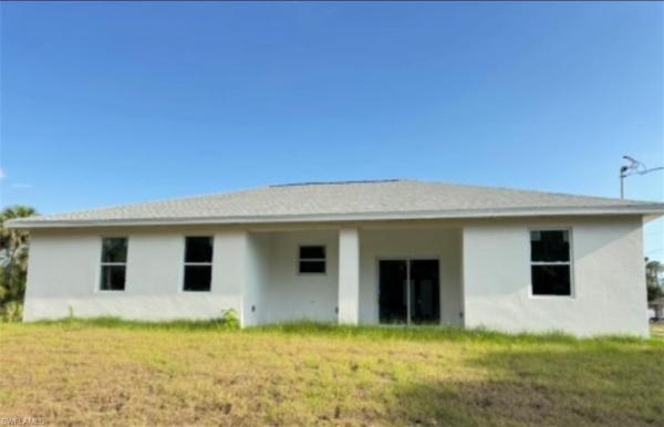 Lehigh Acres, 16 7th St, Lehigh Acres, Florida 33972, image 3