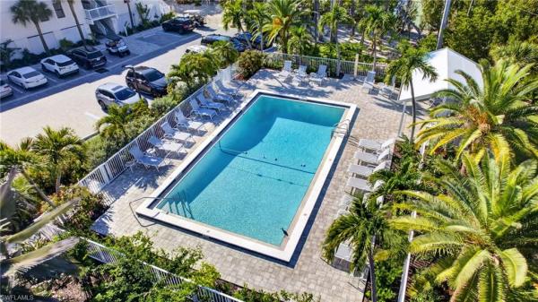 Gulf Beach Villas, 2125 Gulf Beach Villas, Captiva, Florida 33924, image 3