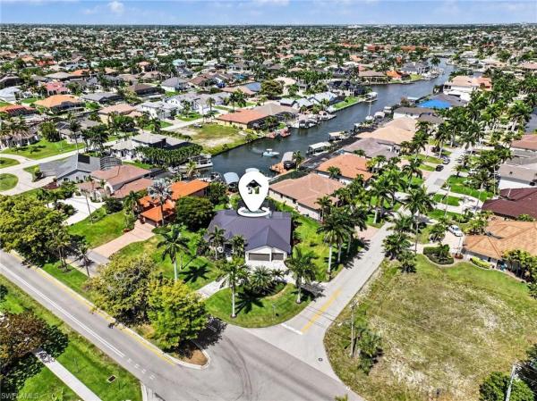 Cape Coral Residential, 1533 57th Ter, Cape Coral, Florida 33914, image 2