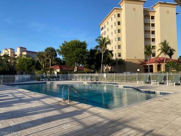 Harbour Isle Yacht & Racquet Club, 15160 Harbour Isle Dr #501, Fort Myers, Florida 33908, image 2