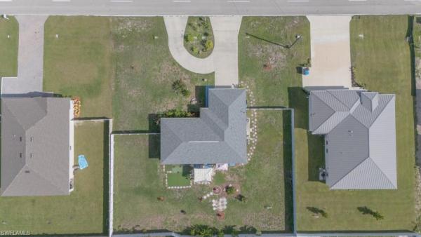 Cape Coral Residential, 520 Wilmington Pkwy, Cape Coral, Florida 33993, image 1