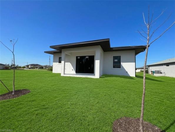 Cape Coral, 2113 41st Ave, Cape Coral, Florida 33993, image 1