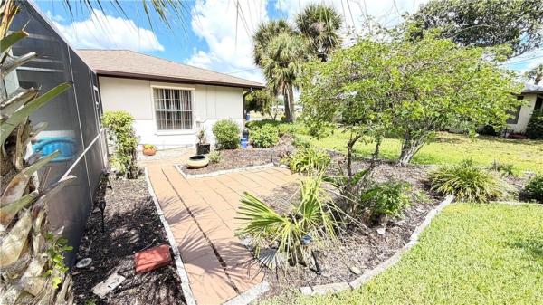 Lehigh Acres, 406 Glendale Ave, Lehigh Acres, Florida 33936, image 2