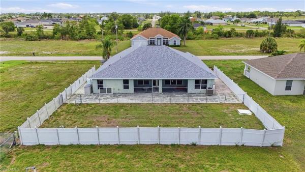Cape Coral, 4129 14th Pl, Cape Coral, Florida 33909, image 3