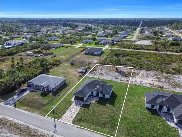 Lehigh Acres, 803 Pine Ave, Lehigh Acres, Florida 33972, image 3