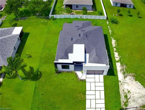 Cape Coral Residential, 2441 8th Ter, Cape Coral, Florida 33993, image 3