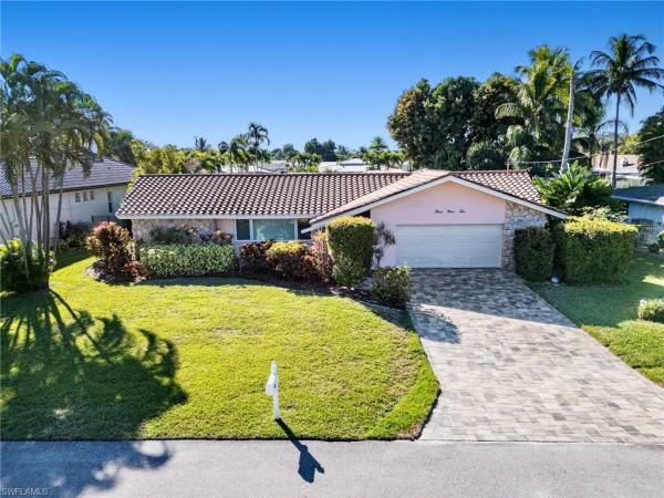 McGregor Isles, 392 Snow Dr, Fort Myers, Florida 33919, image 1