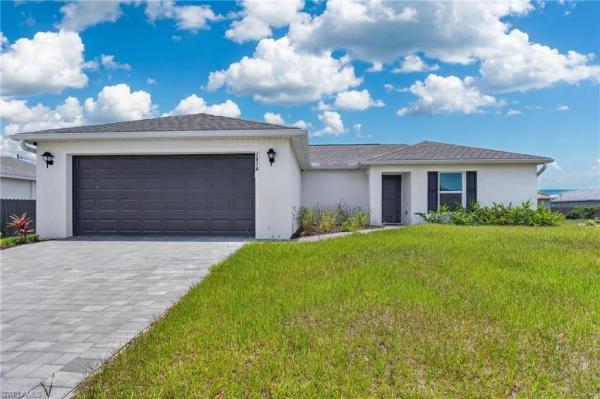 Cape Coral Residential, 1414 19th Ter, Cape Coral, Florida 33993, image 2