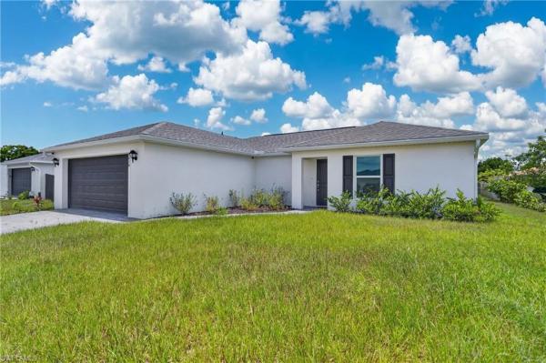 Cape Coral Residential, 1414 19th Ter, Cape Coral, Florida 33993, image 1