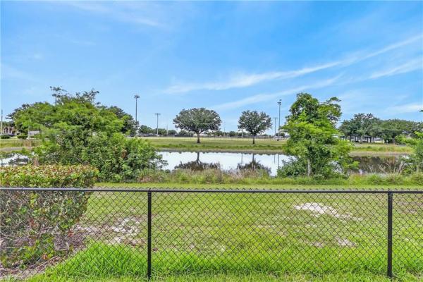 Cape Coral, 330 26th Pl, Cape Coral, Florida 33991, image 2