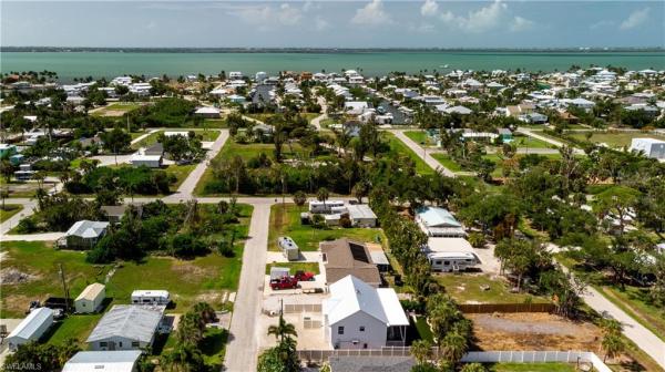 St James City, 2551 Tamarind St, Other, Florida 33956, image 2