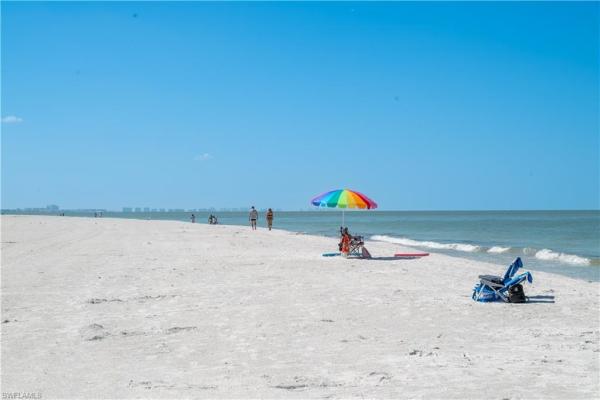 Estero Beach & Tennis Club, 7360 Estero Blvd #703, Fort Myers Beach, Florida 33931, image 3