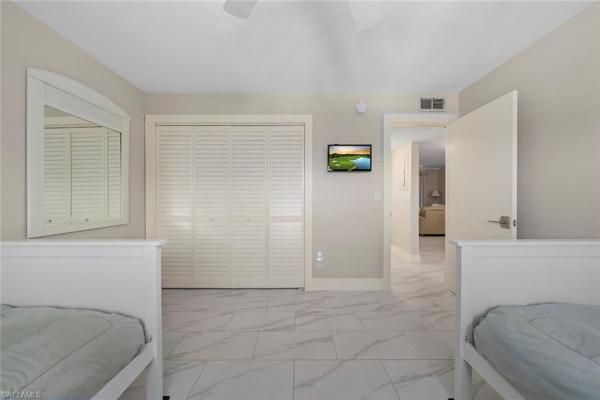 Sandpiper Beach, 1919 Olde Middle Gulf Dr #502, Sanibel, Florida 33957, image 2