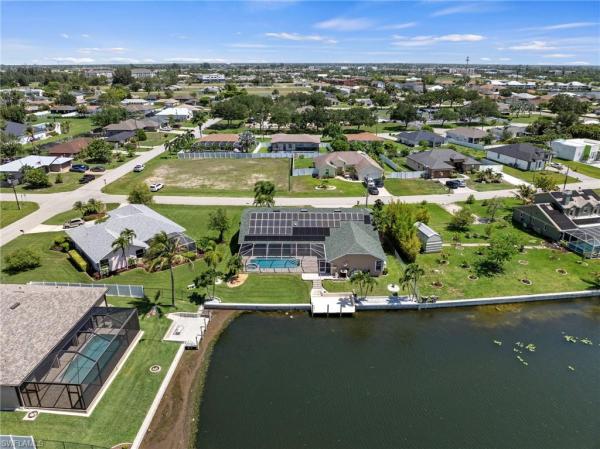Cape Coral Residential, 508 6th St, Cape Coral, Florida 33991, image 3