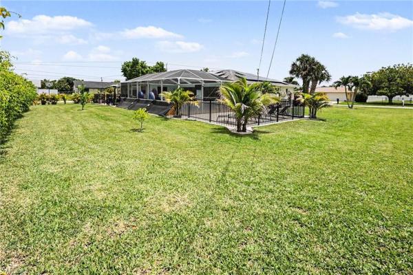 Cape Coral, 618 11th Pl, Cape Coral, Florida 33990, image 1