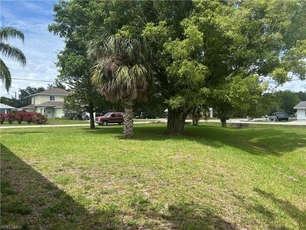 Fort Myers Shores, 14355 Cristobal St, Fort Myers, Florida 33905, image 1