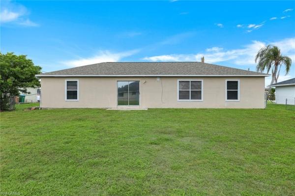 Cape Coral, 1409 11th Pl, Cape Coral, Florida 33991, image 2