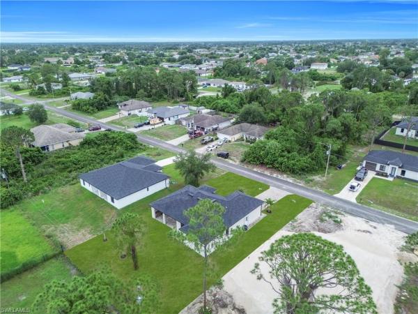 Lehigh Acres, 3312 SW 3rd St, Lehigh Acres, Florida 33976, image 3