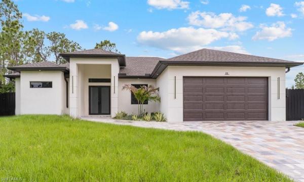 Lehigh Acres, 811 Rush Ave, Lehigh Acres, Florida 33972, image 1