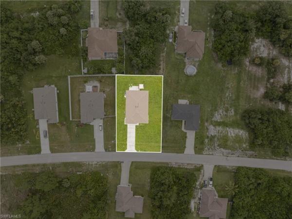 419 Palmyra Ave, Lehigh Acres, Florida 33974, image 1