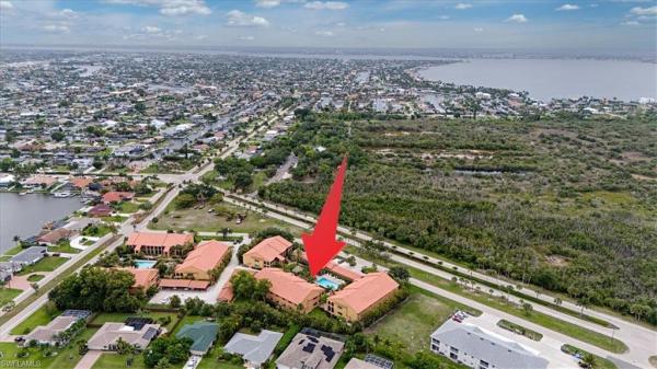 Rose Garden Villas, 5510 4th Pl #305, Cape Coral, Florida 33914, image 2