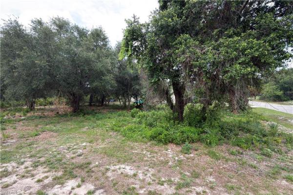 Lehigh Acres, 2510 W 66th St, Lehigh Acres, Florida 33971, image 2