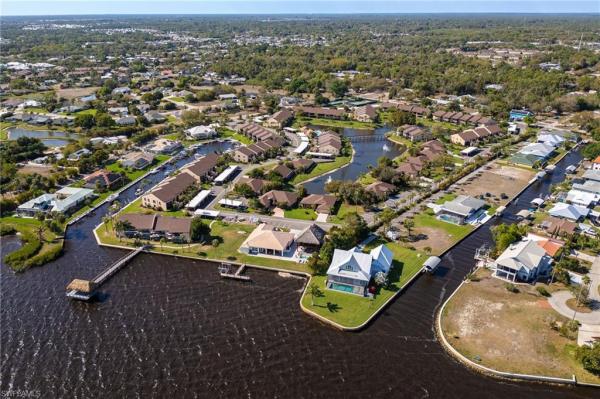 Admiralty Yacht & Racquet Club, 15484 Admiralty Cir #2, North Fort Myers, Florida 33917, image 1