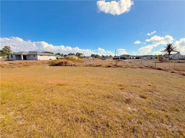 4101 SW 33rd St, Lehigh Acres, Florida 33976, image 1