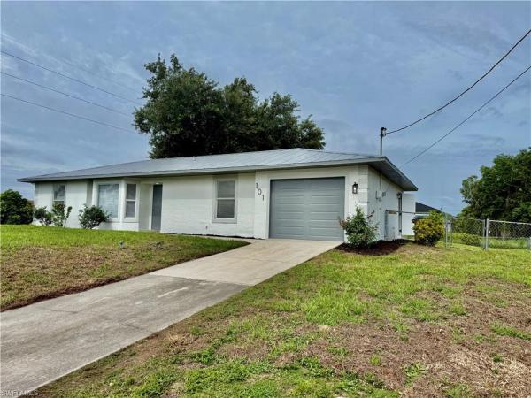 Lehigh Acres, 101 N Curtis Ave, Lehigh Acres, Florida 33971, image 1