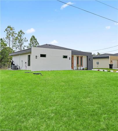 Lehigh Acres, 908 Capetown Ave, Lehigh Acres, Florida 33974, image 1