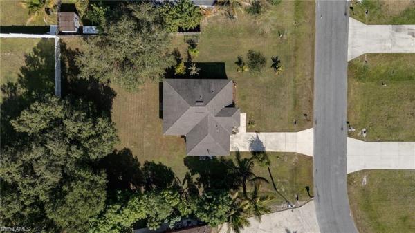 Mirror Lakes, 824 Umber Dr, Fort Myers, Florida 33913, image 1