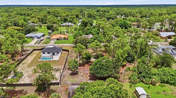 Lehigh Acres, 315 Roosevelt Ave, Lehigh Acres, Florida 33936, image 2
