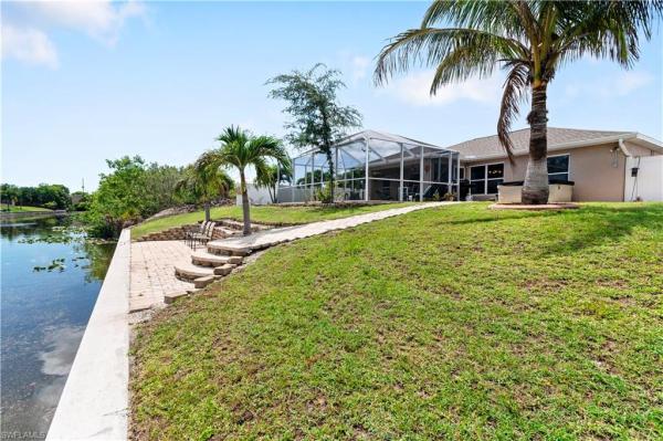 Cape Coral, 152 E Nicholas Pkwy, Cape Coral, Florida 33990, image 3