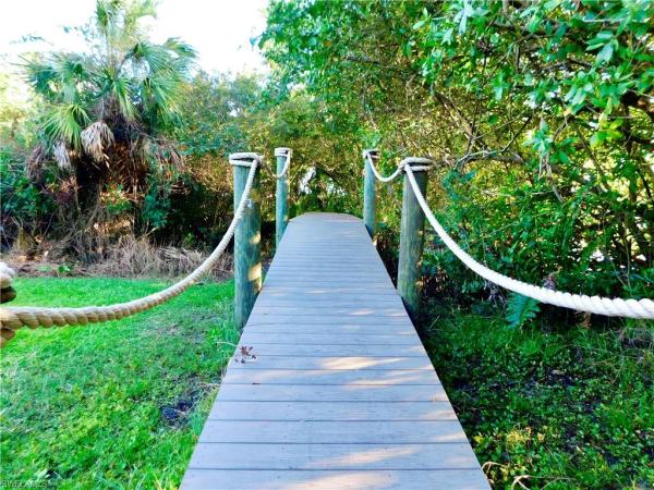 Calusa Woods, 17150 Laurelin Ct, North Fort Myers, Florida 33917, image 2